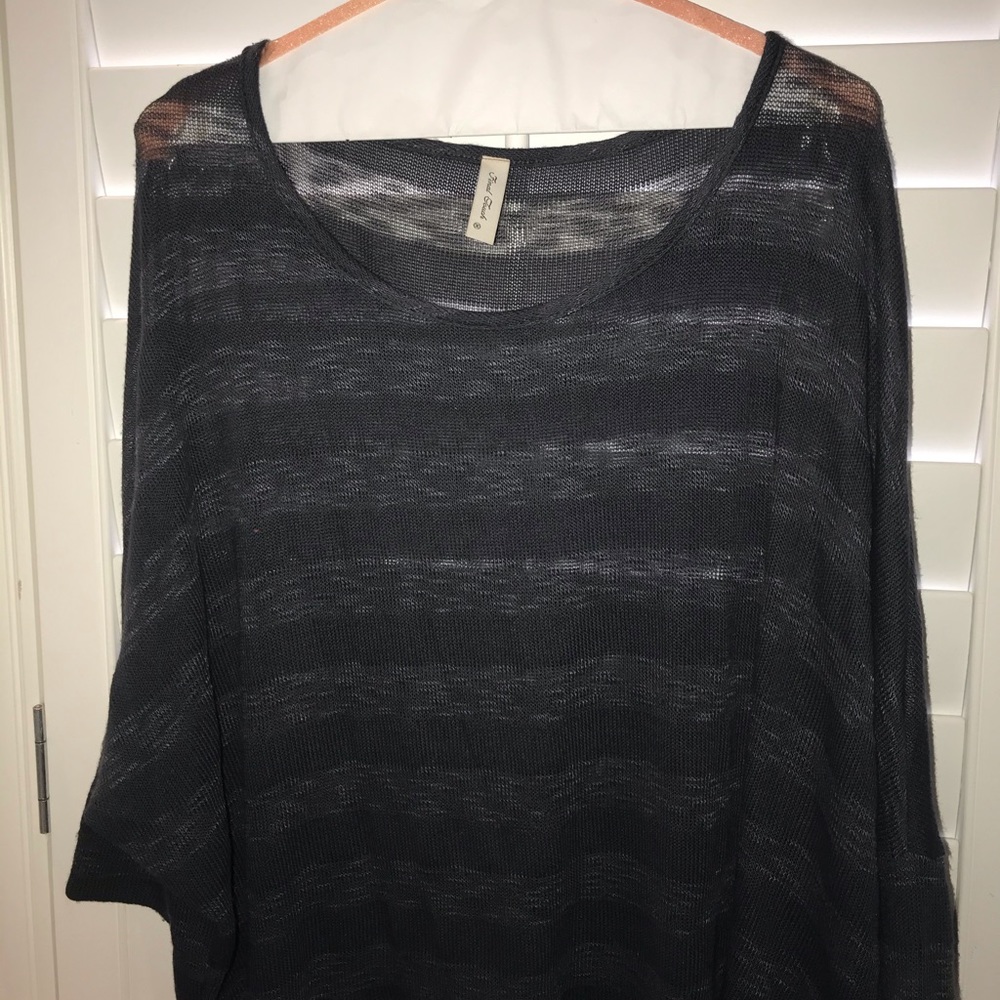Sweater - Picture 1 of 1